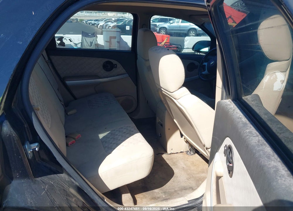 2007 CHEVROLET EQUINOX LS VIN: 2CNDL13F576227258