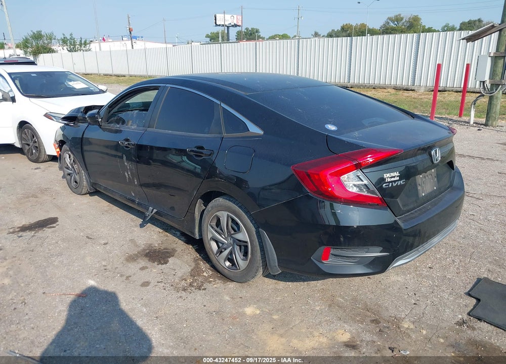 2019 HONDA CIVIC LX VIN: 19XFC2F62KE003646