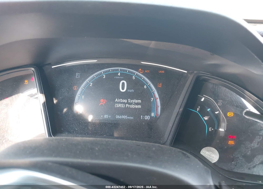 2019 HONDA CIVIC LX VIN: 19XFC2F62KE003646