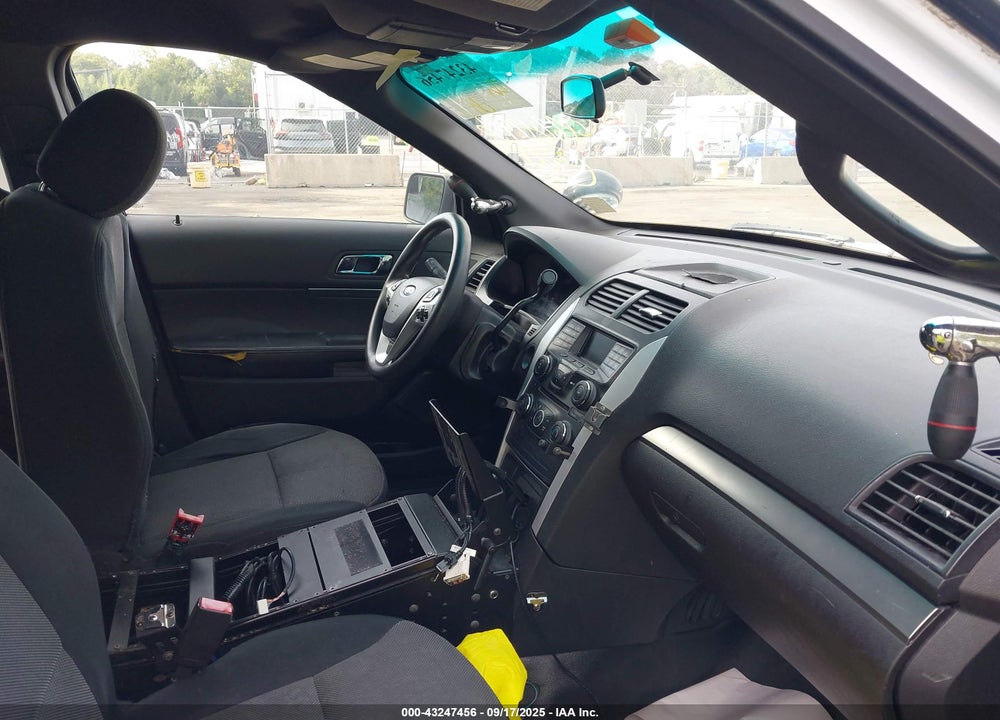 2014 FORD POLICE INTERCEPTOR UTILITY VIN: 1FM5K8AR9EGA50434