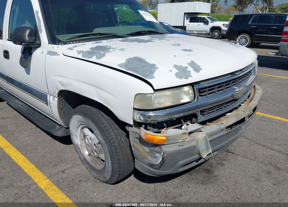 2002 CHEVROLET SUBURBAN 1500 LS VIN: 1GNEC16T72J106650