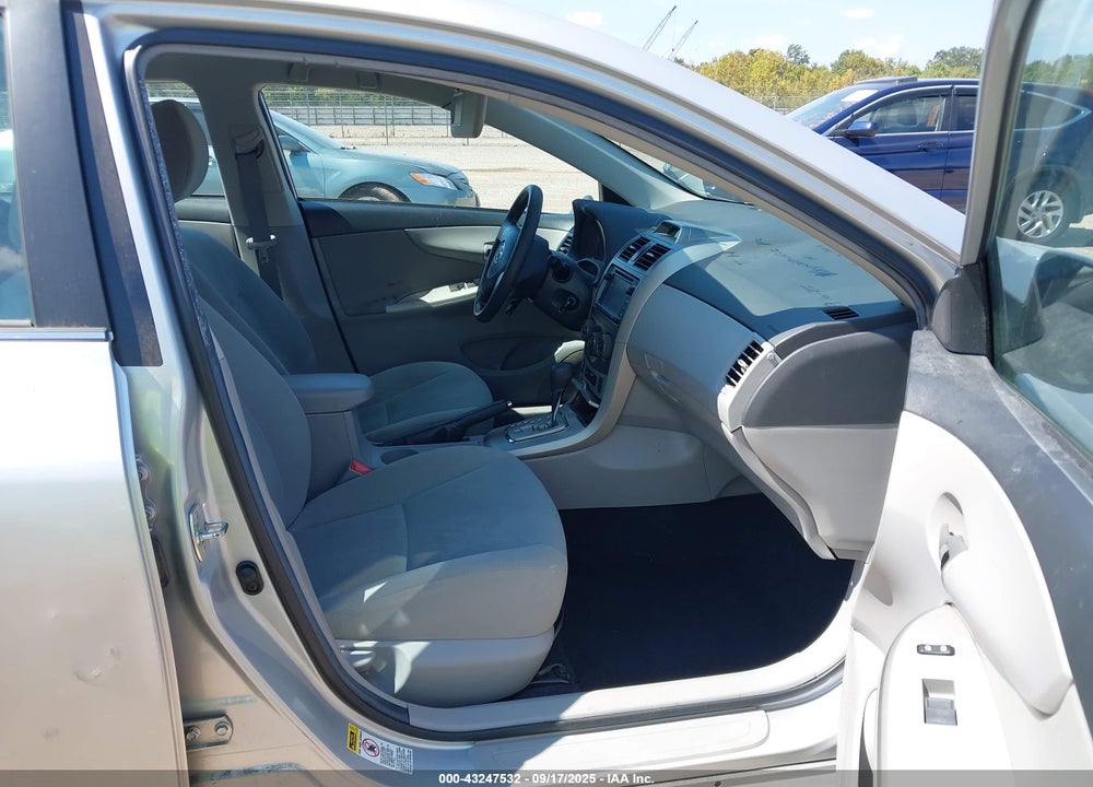 2013 TOYOTA COROLLA VIN: 2T1BU4EEXDC948135