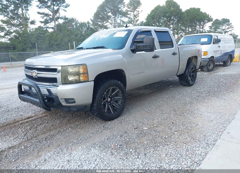 2008 CHEVROLET SILVERADO 1500 LT1 VIN: 2GCEK13J581249453