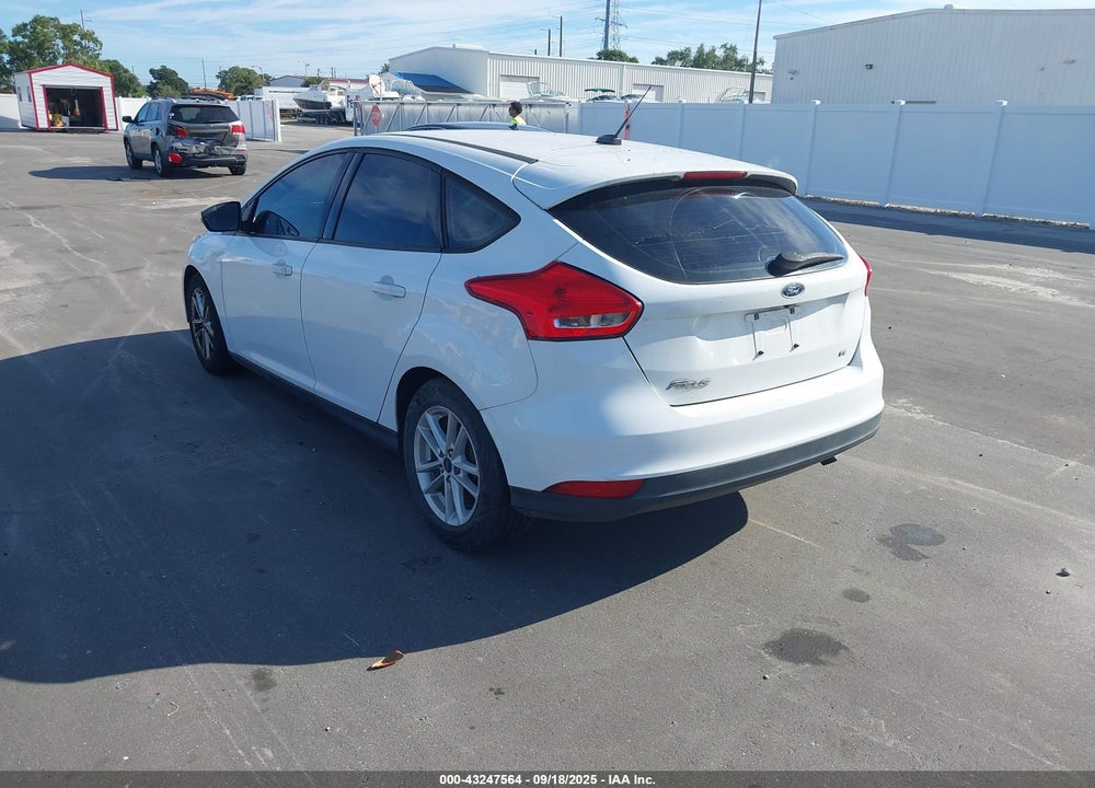 2018 FORD FOCUS VIN: 1FADP3K21JL315716