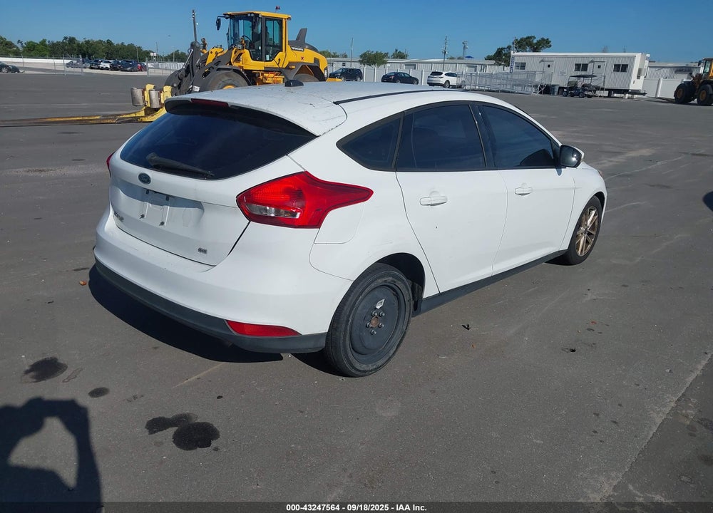 2018 FORD FOCUS VIN: 1FADP3K21JL315716