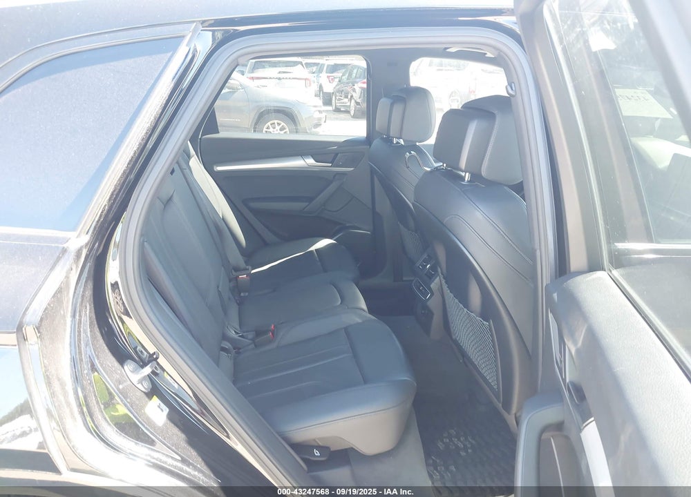2020 AUDI Q5 VIN: WA1ANAFY9L2103851