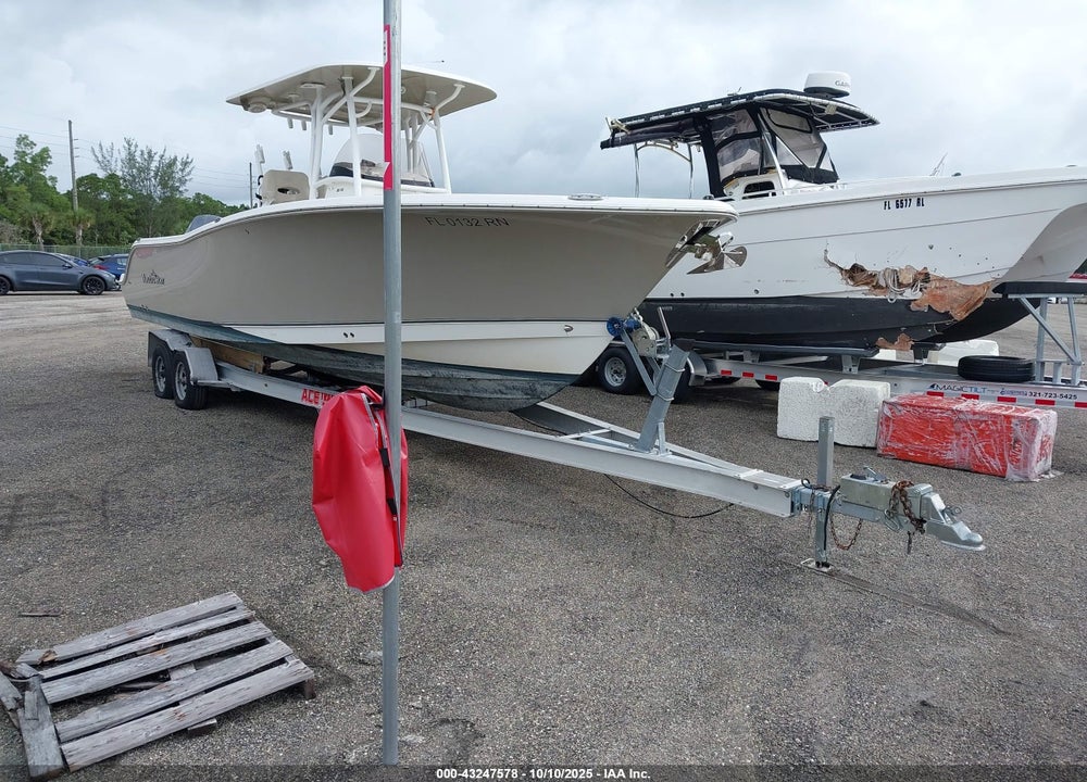 2017 NAUTICSTAR 28 XS VIN: JNT27439F717