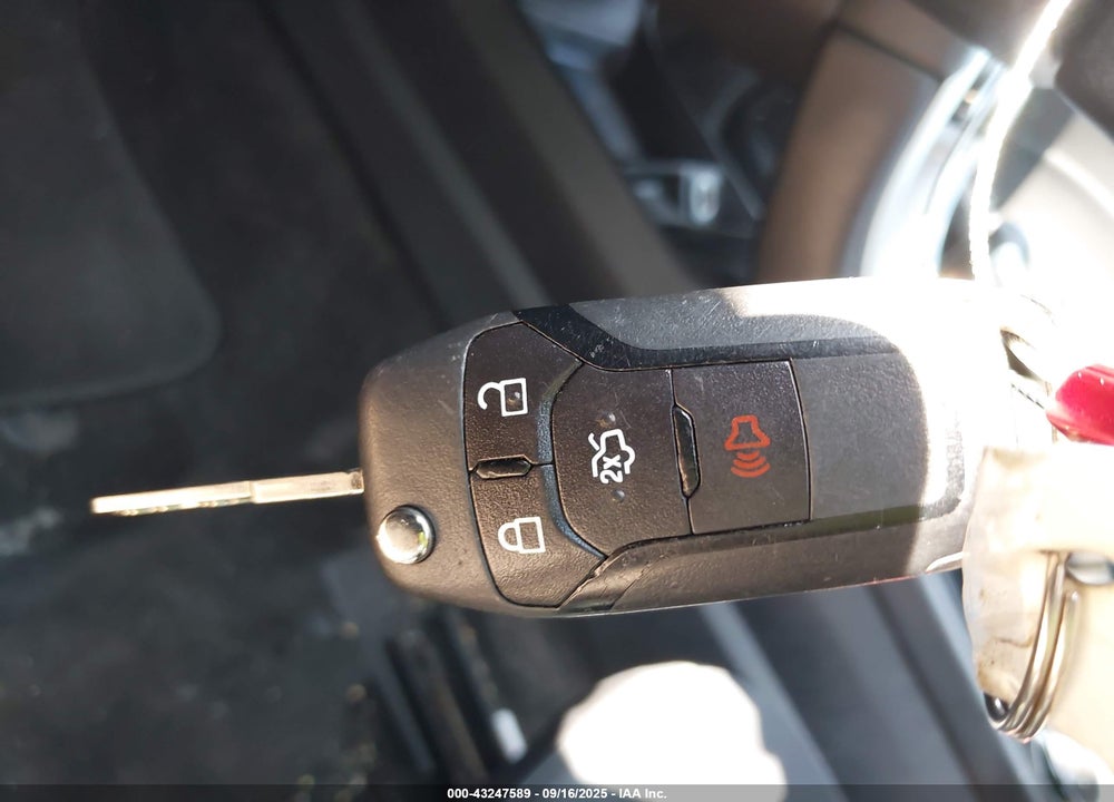 2015 FORD FUSION SE VIN: 3FA6P0H74FR151574