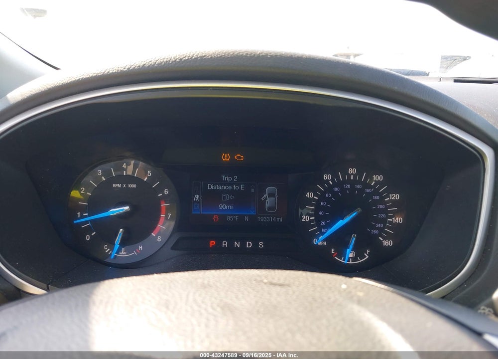 2015 FORD FUSION SE VIN: 3FA6P0H74FR151574