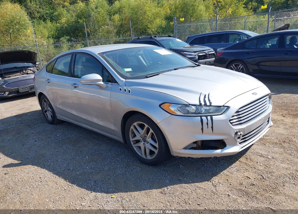 2015 FORD FUSION SE VIN: 3FA6P0H74FR151574