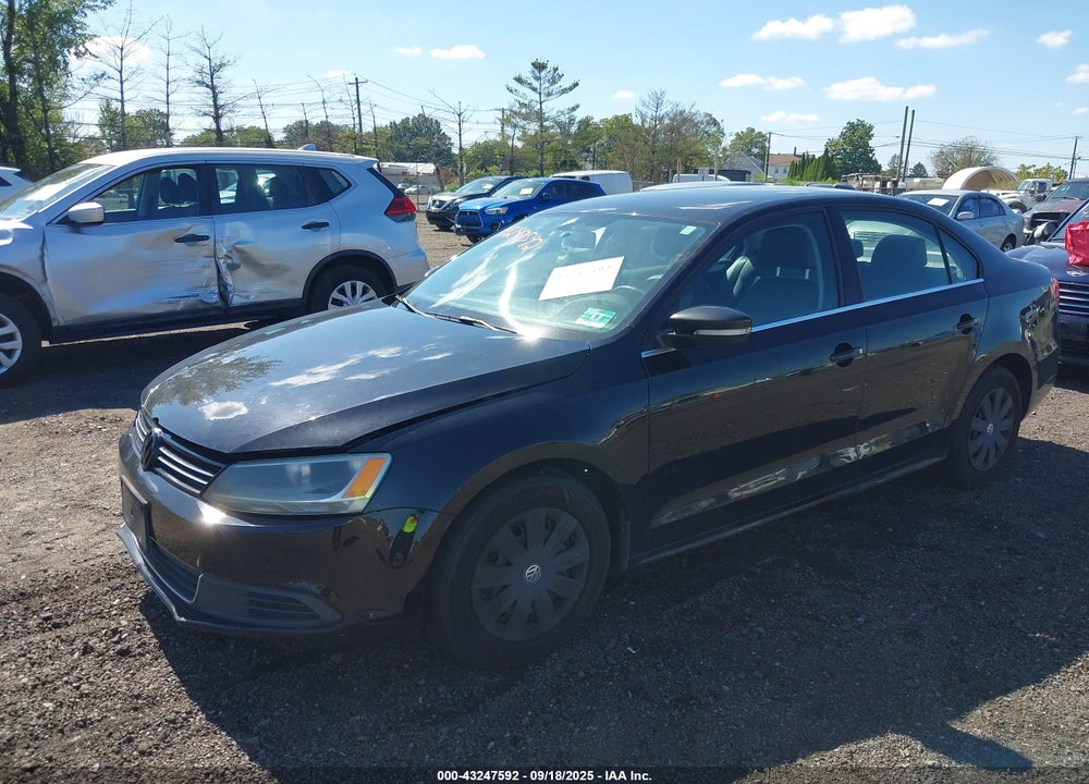 2013 VOLKSWAGEN JETTA VIN: 3VWDP7AJ3DM353040
