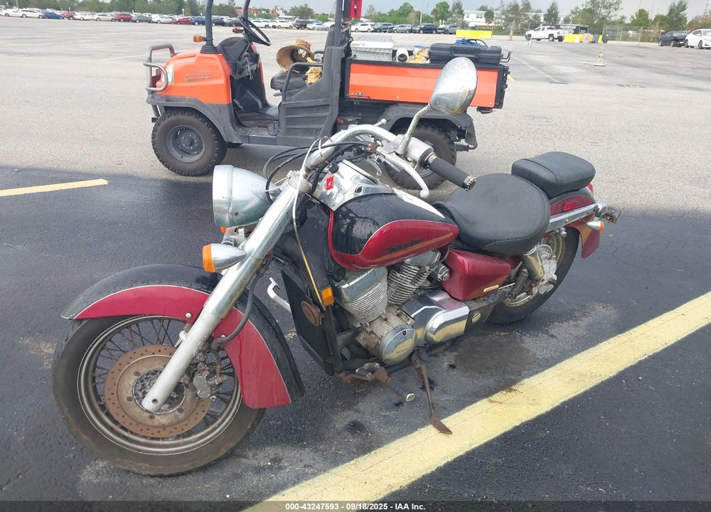 2005 HONDA VT750 CA VIN: JH2RC503X5M101690