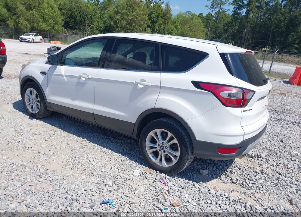 2017 FORD ESCAPE VIN: 1FMCU0GD0HUC18935