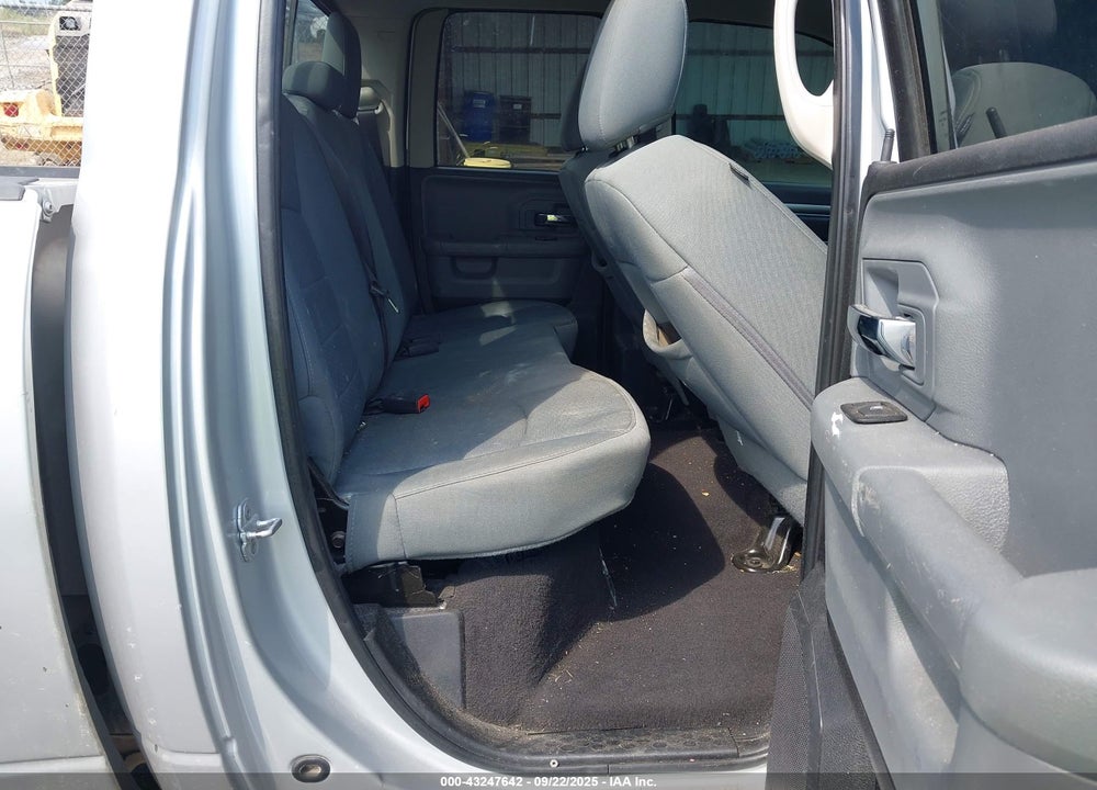 2013 RAM 1500 SLT VIN: 1C6RR7GP1DS659506
