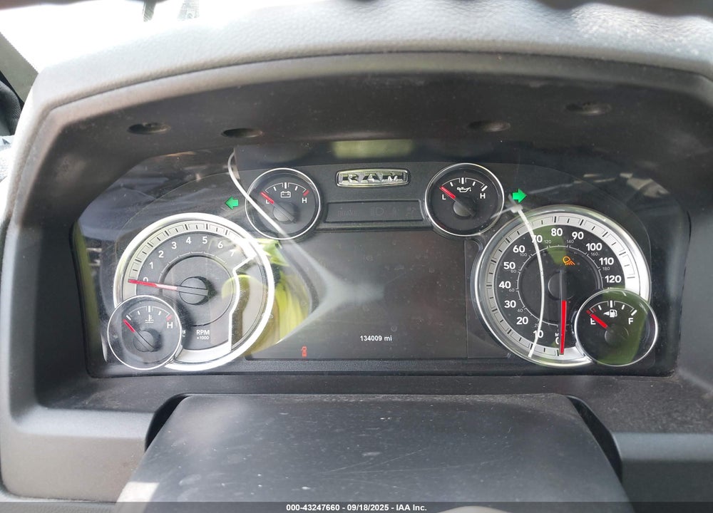 2019 RAM 1500 CLASSIC BIG HORN 4X2 6'4 BOX VIN: 1C6RR6TT2KS585376