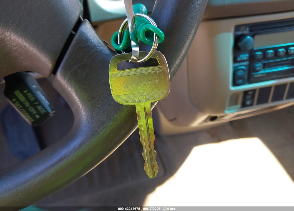 2001 TOYOTA SIENNA LE VIN: 4T3ZF13C31U327930