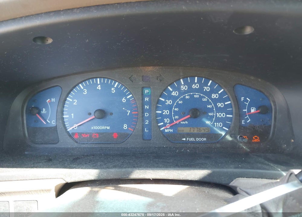 2001 TOYOTA SIENNA LE VIN: 4T3ZF13C31U327930
