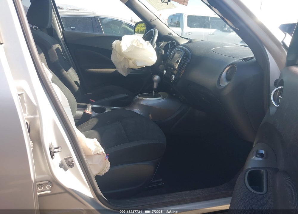 2014 NISSAN JUKE SV VIN: JN8AF5MR5ET352526
