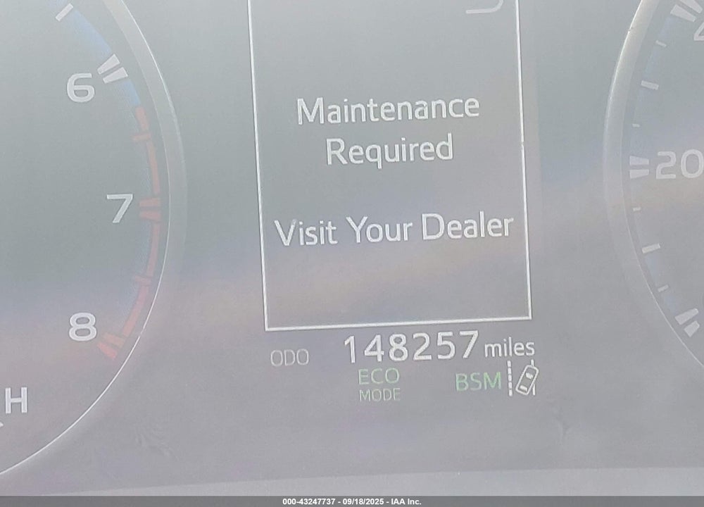 2017 TOYOTA RAV4 VIN: 2T3RFREV4HW601725