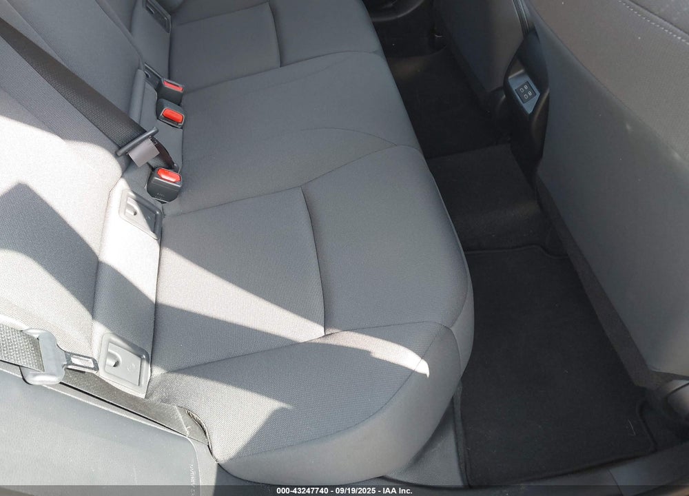 2024 TOYOTA COROLLA VIN: 5YFB4MDE8RP158616