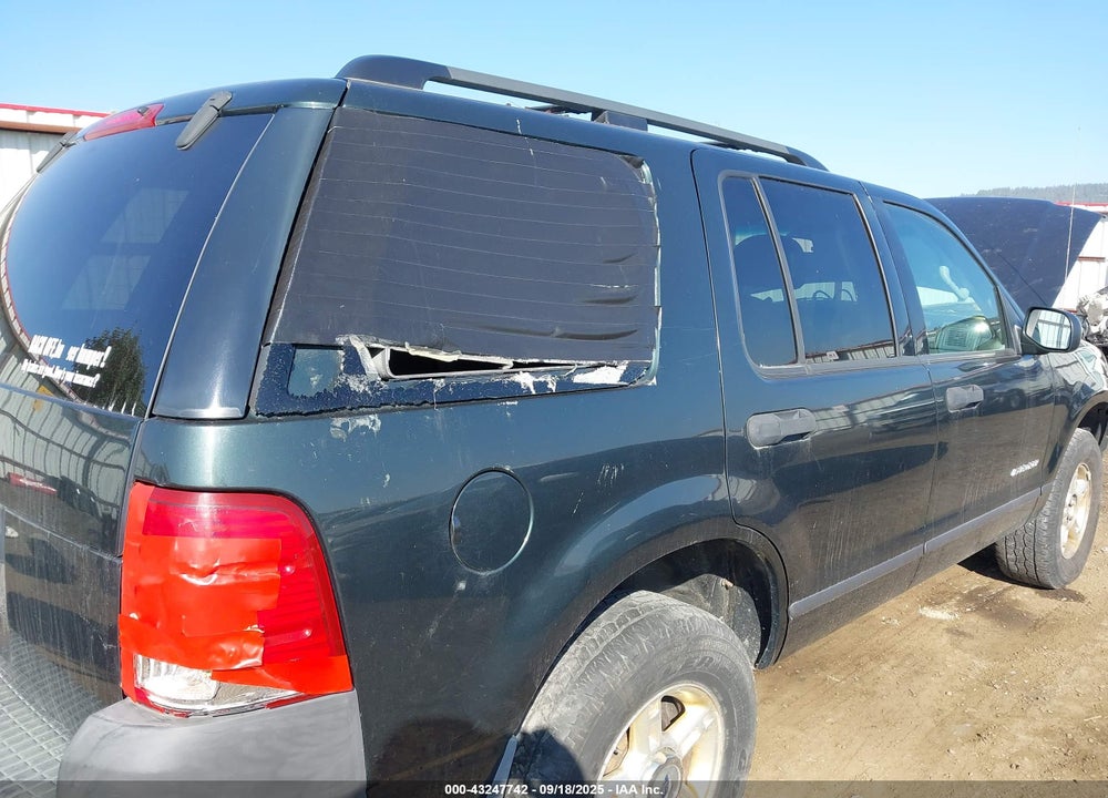 2004 FORD EXPLORER XLS VIN: 1FMZU62E74UB67490