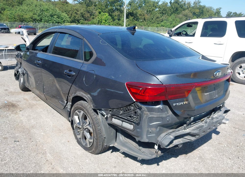 2021 KIA FORTE LXS VIN: 3KPF24AD6ME265211