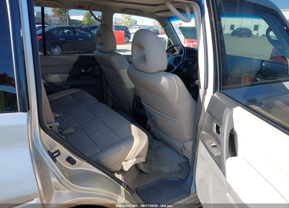 2005 MITSUBISHI MONTERO LIMITED VIN: JA4MW51S75J003423