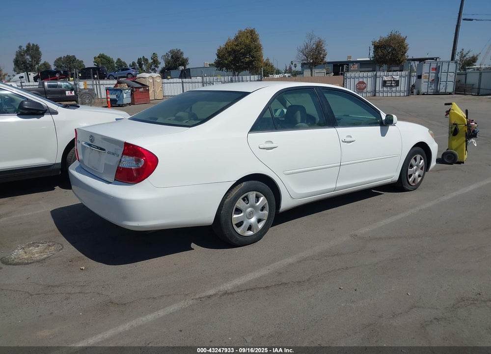 2004 TOYOTA CAMRY LE VIN: 4T1BE32K64U372639