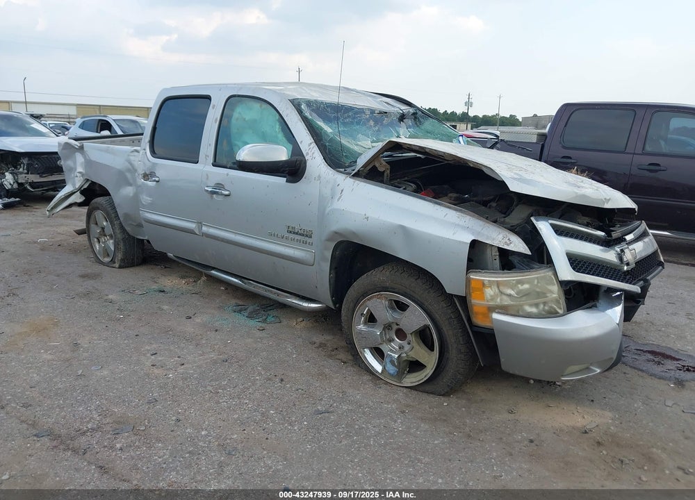 2010 CHEVROLET SILVERADO 1500 LT VIN: 3GCRCSE08AG261635