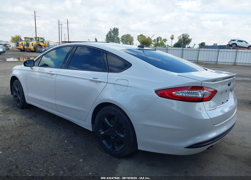 2015 FORD FUSION VIN: 3FA6P0H70FR115381