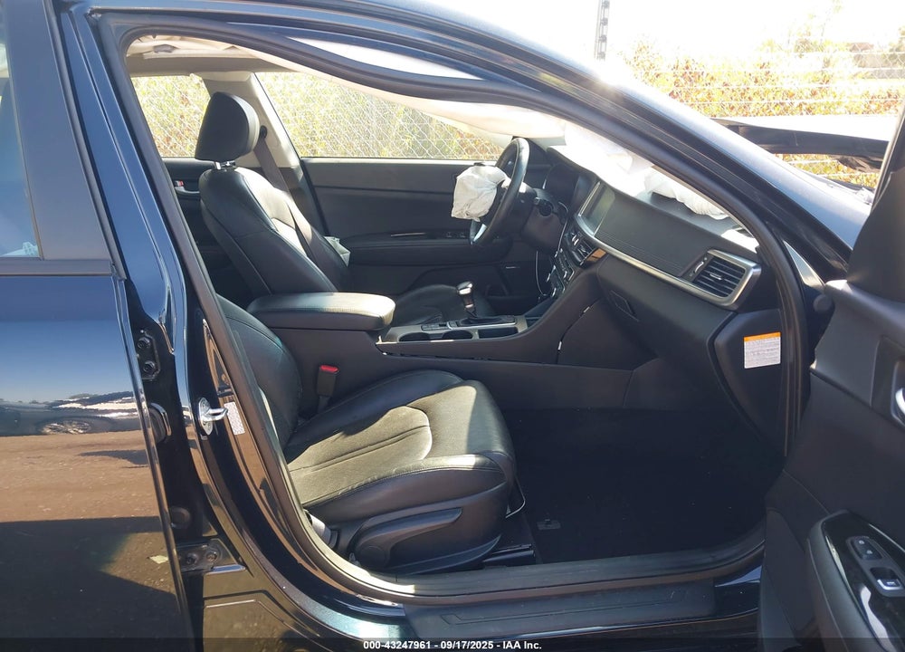 2017 KIA OPTIMA HYBRID EX VIN: KNAGU4LE4H5012116