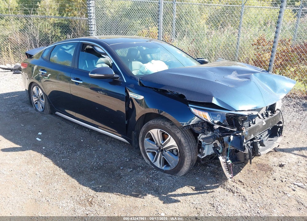2017 KIA OPTIMA HYBRID EX VIN: KNAGU4LE4H5012116