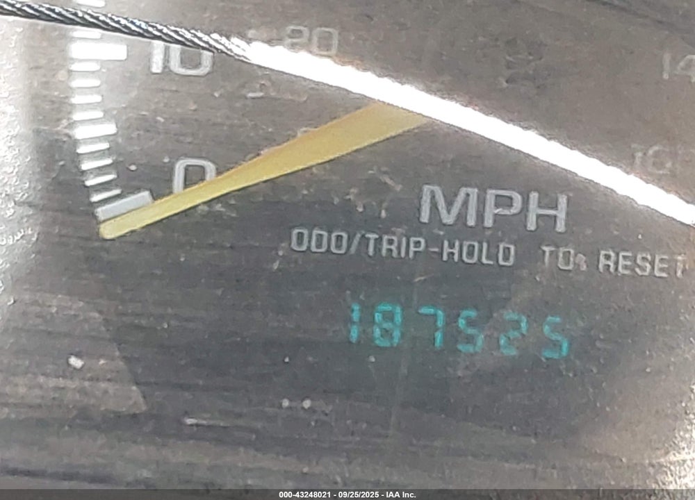 1999 CHEVROLET BLAZER LS VIN: 1GNDT13W1X2129093