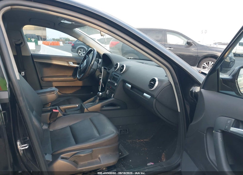 2012 AUDI A3 VIN: WAUBJAFM3CA045614