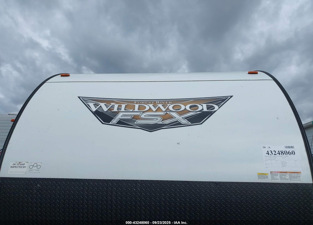 2022 FOREST RIVER WILDWOOD FSX 270RTK TOY HAULER TRAVEL TRAILER VIN: 4X4TWDC28NY100477