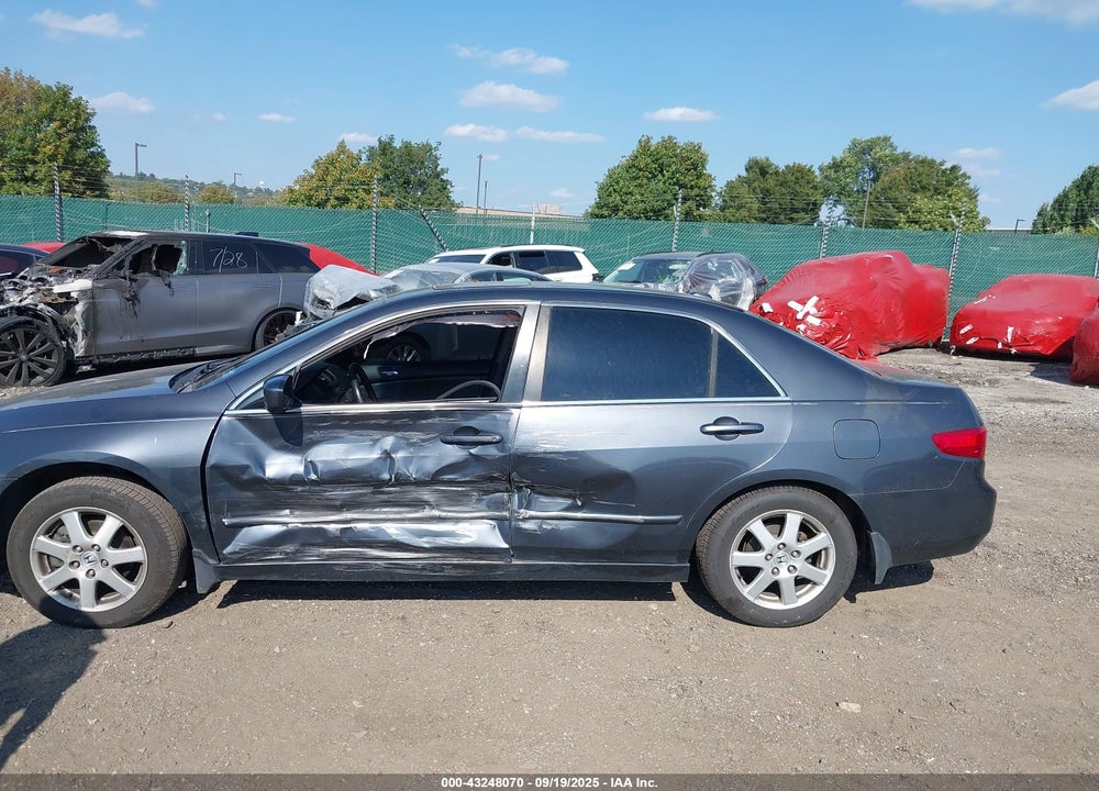2005 HONDA ACCORD 3.0 EX VIN: 1HGCM66575A049061
