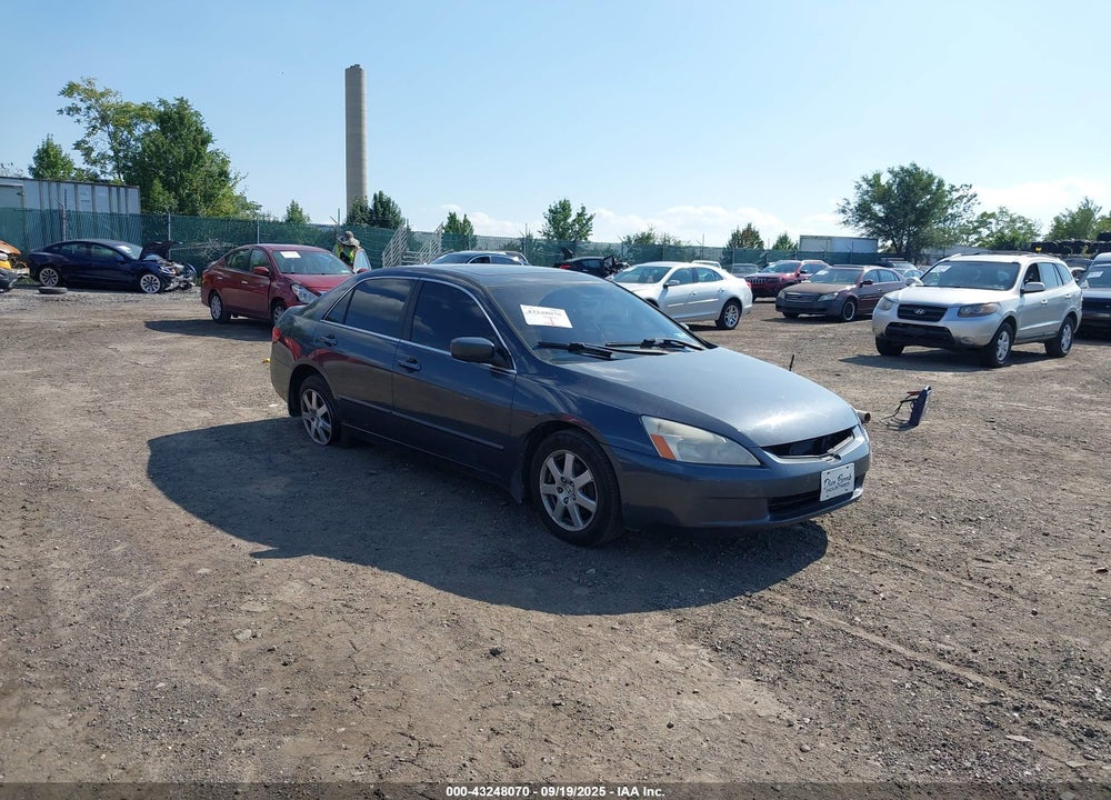 2005 HONDA ACCORD 3.0 EX VIN: 1HGCM66575A049061