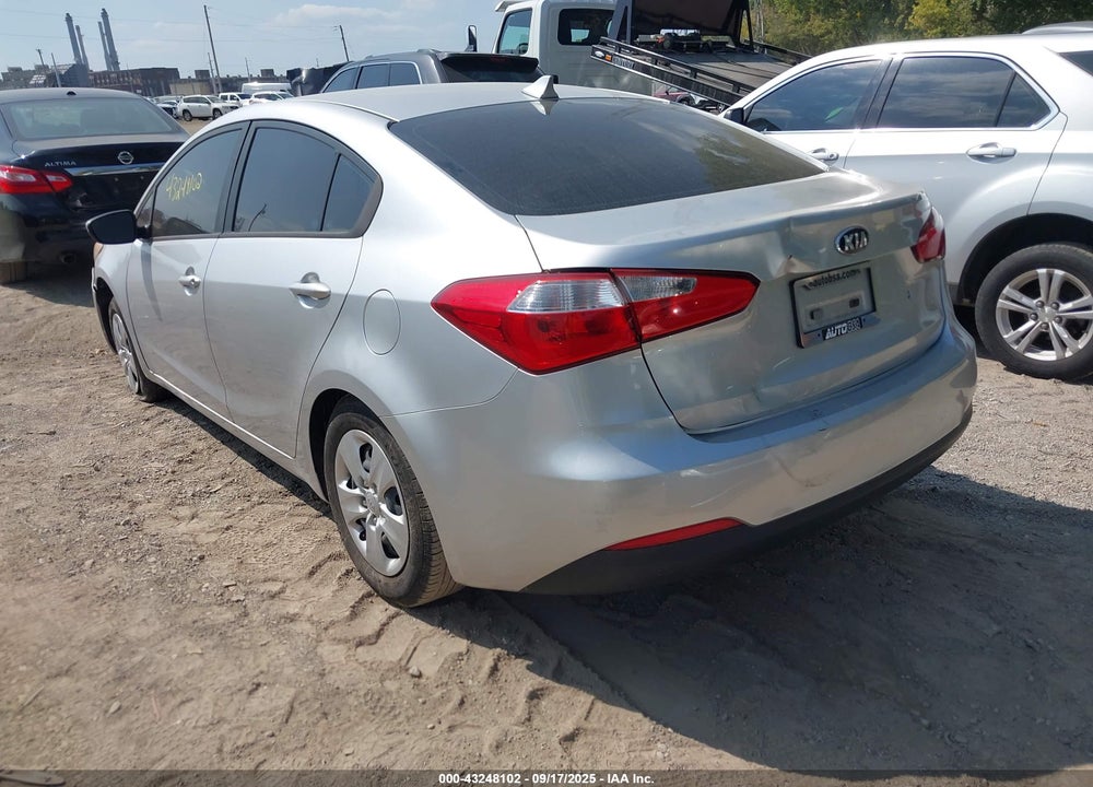 2015 KIA FORTE VIN: KNAFK4A63F5264465