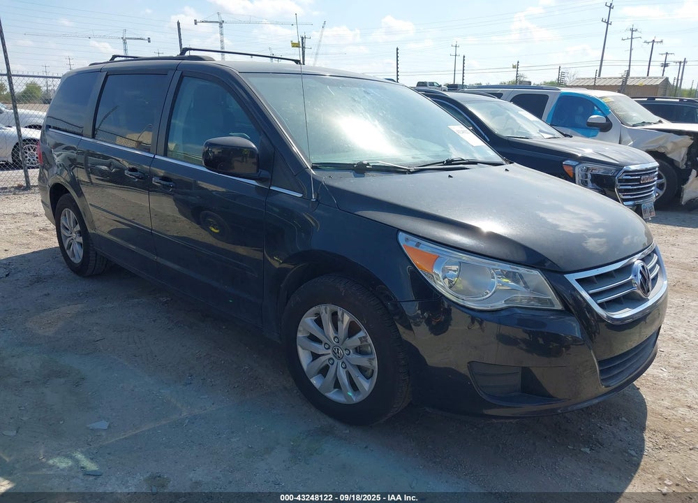 2014 VOLKSWAGEN ROUTAN SE VIN: 2C4RVABG8ER134955