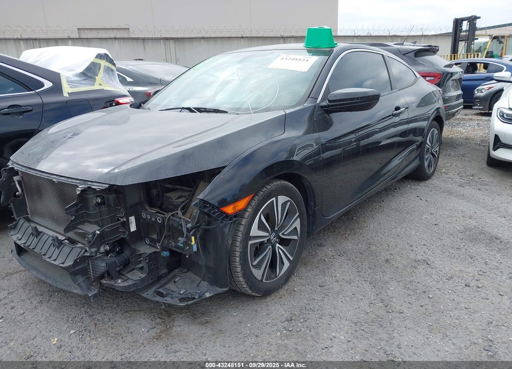 2018 HONDA CIVIC VIN: 2HGFC3B71JH354573