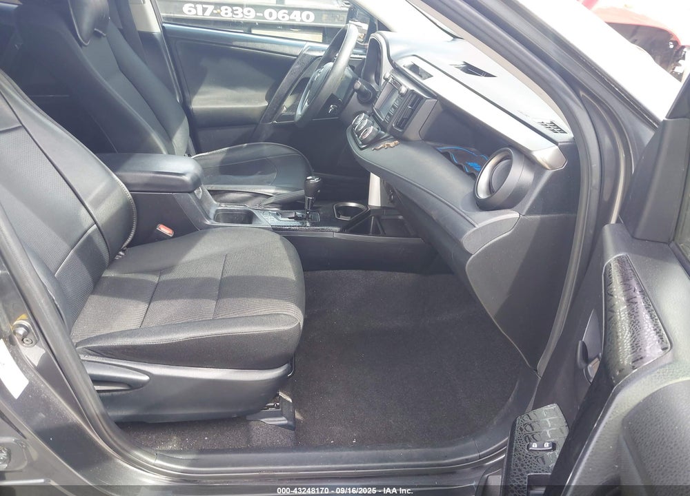 2016 TOYOTA RAV4 VIN: JTMBFREV8GJ081995