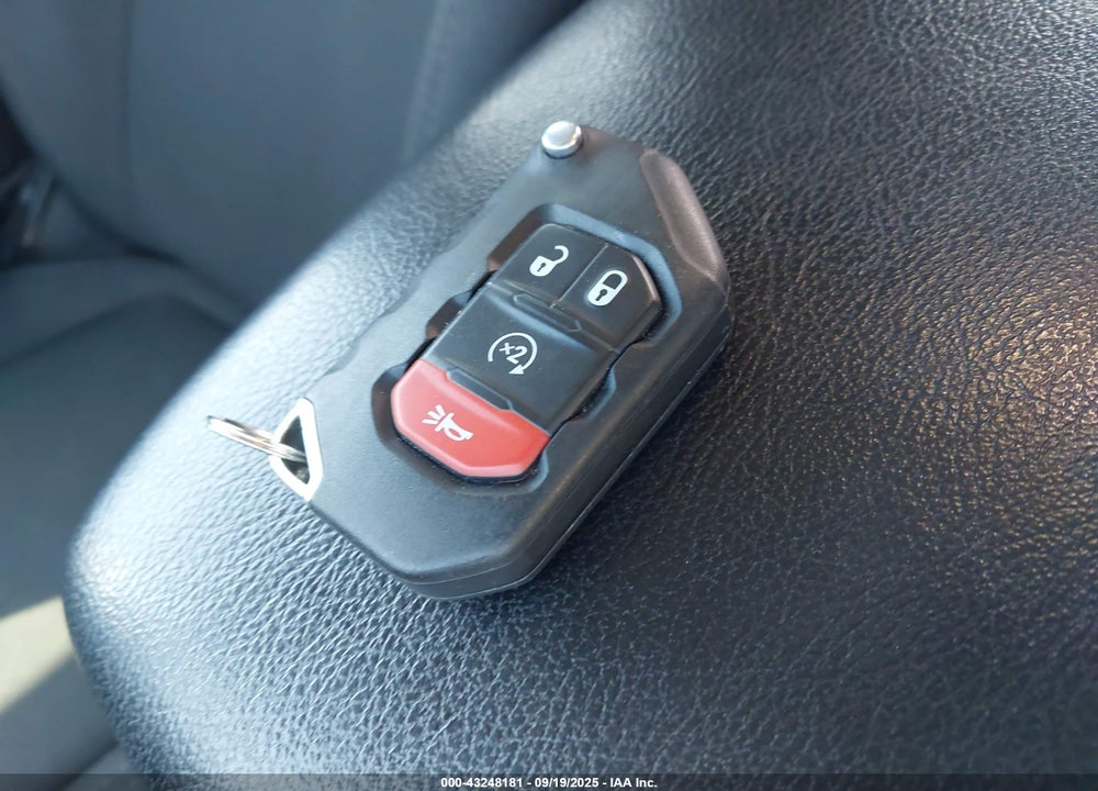 2022 JEEP WRANGLER UNLIMITED VIN: 1C4HJXDG3NW113381