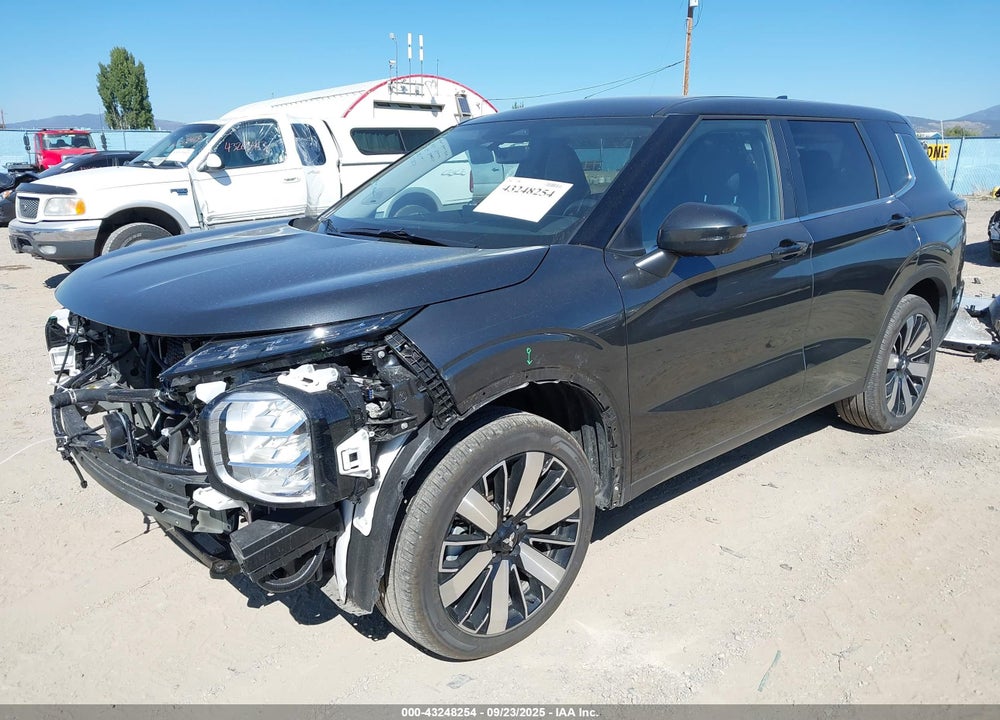 2025 MITSUBISHI OUTLANDER SE 2.5 S-AWC/TRAIL EDITION S-AWC VIN: JA4J4VA85SZ044157