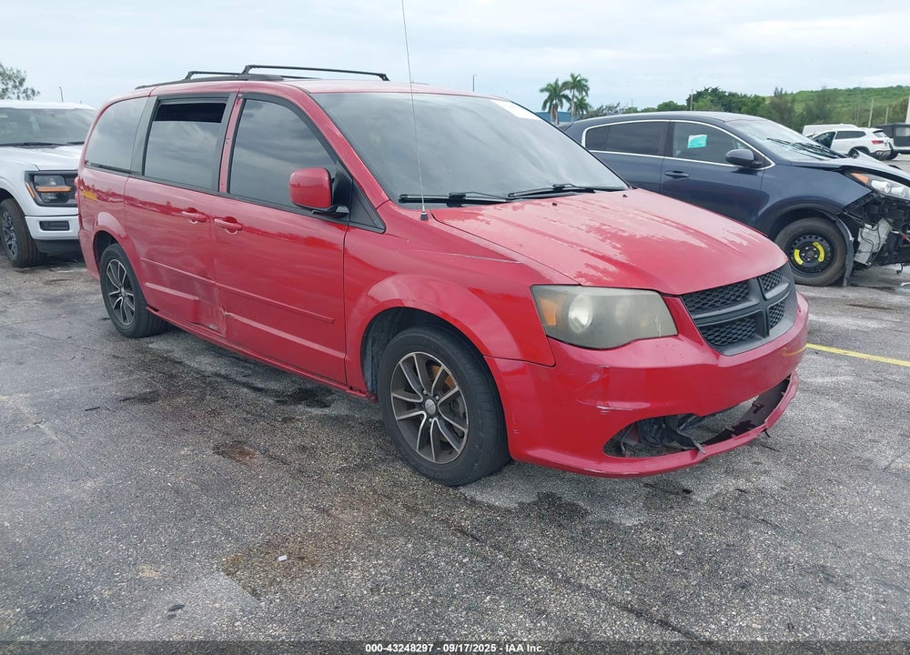 2016 DODGE GRAND CARAVAN R/T VIN: 2C4RDGEG6GR243001