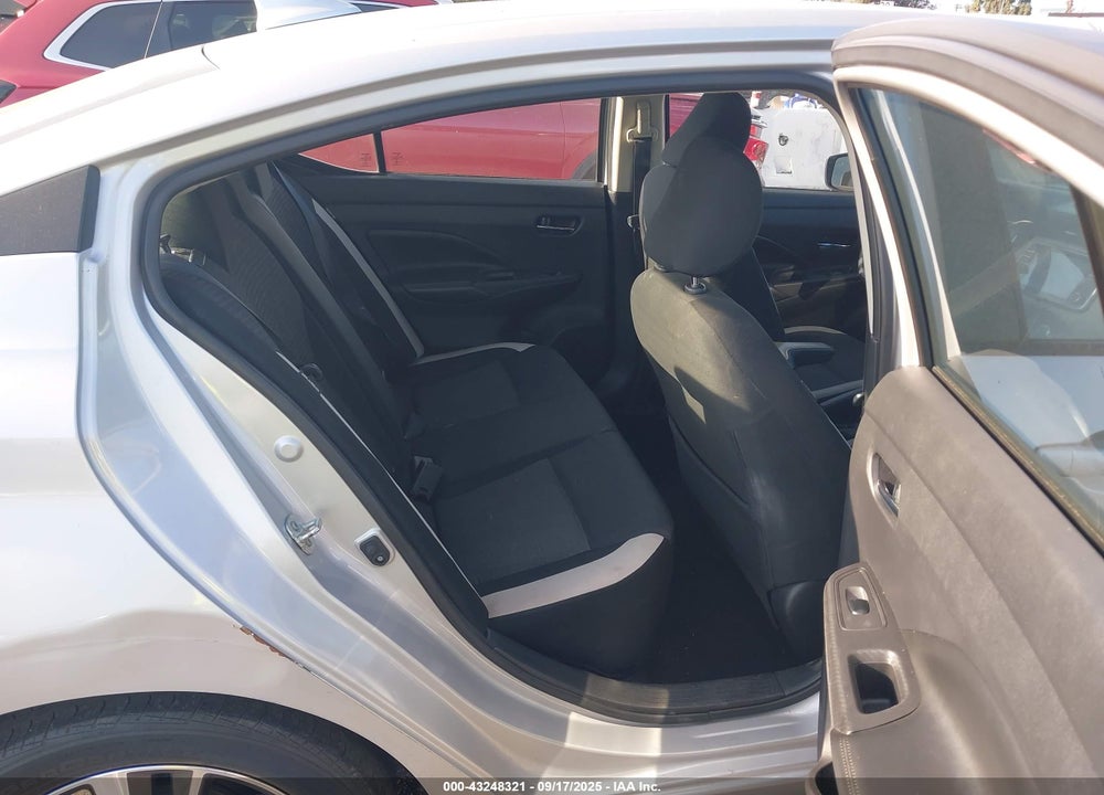 2020 NISSAN VERSA SV XTRONIC CVT VIN: 3N1CN8EV2LL870389
