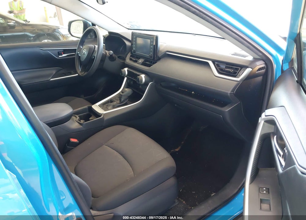 2019 TOYOTA RAV4 VIN: JTMW1RFV5KD512850