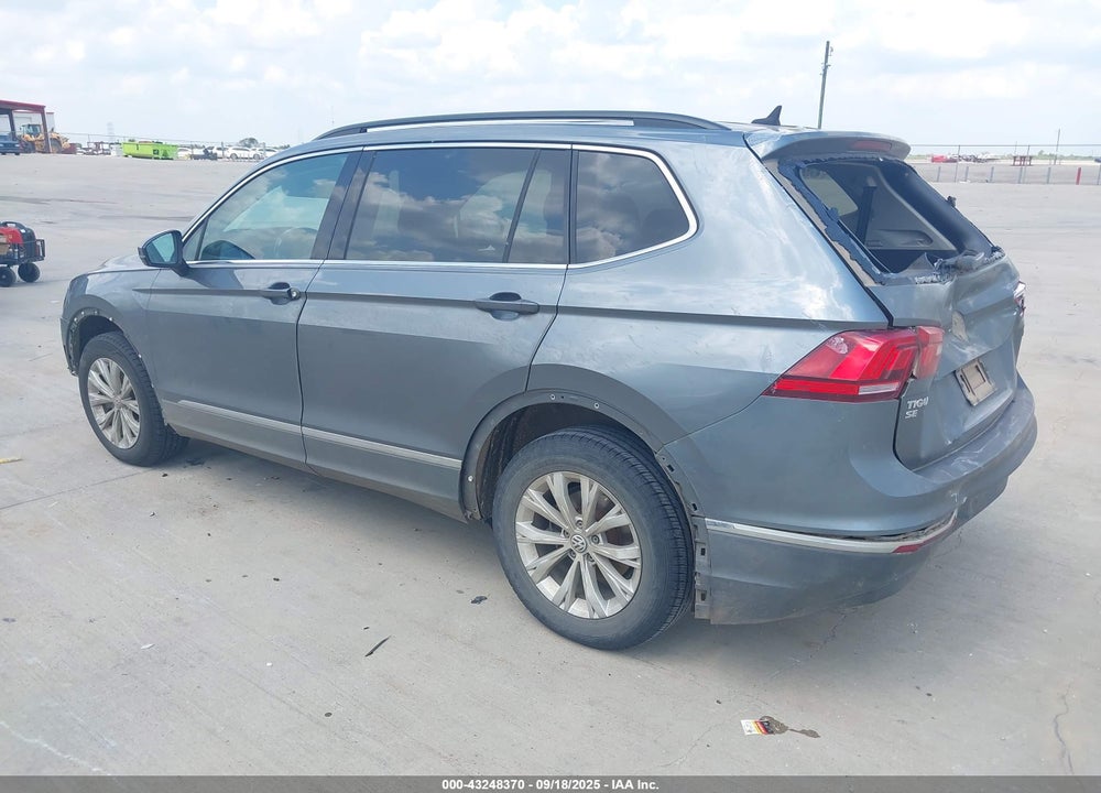 2018 VOLKSWAGEN TIGUAN 2.0T SE/2.0T SEL VIN: 3VV3B7AX3JM068594