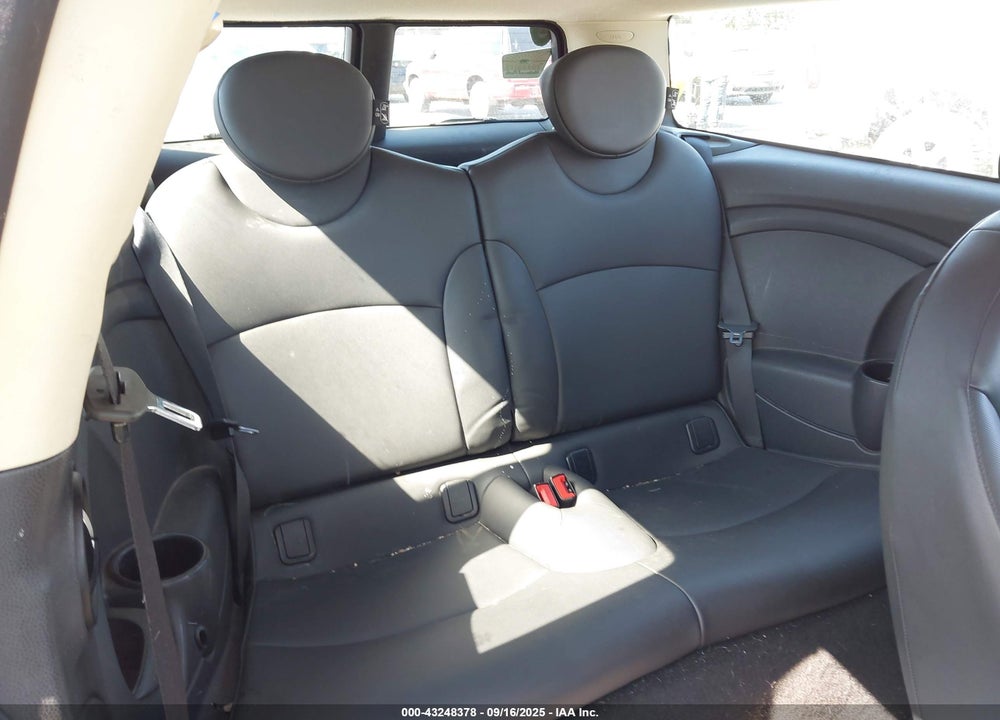 2014 MINI CLUBMAN COOPER VIN: WMWZF3C54ET492906