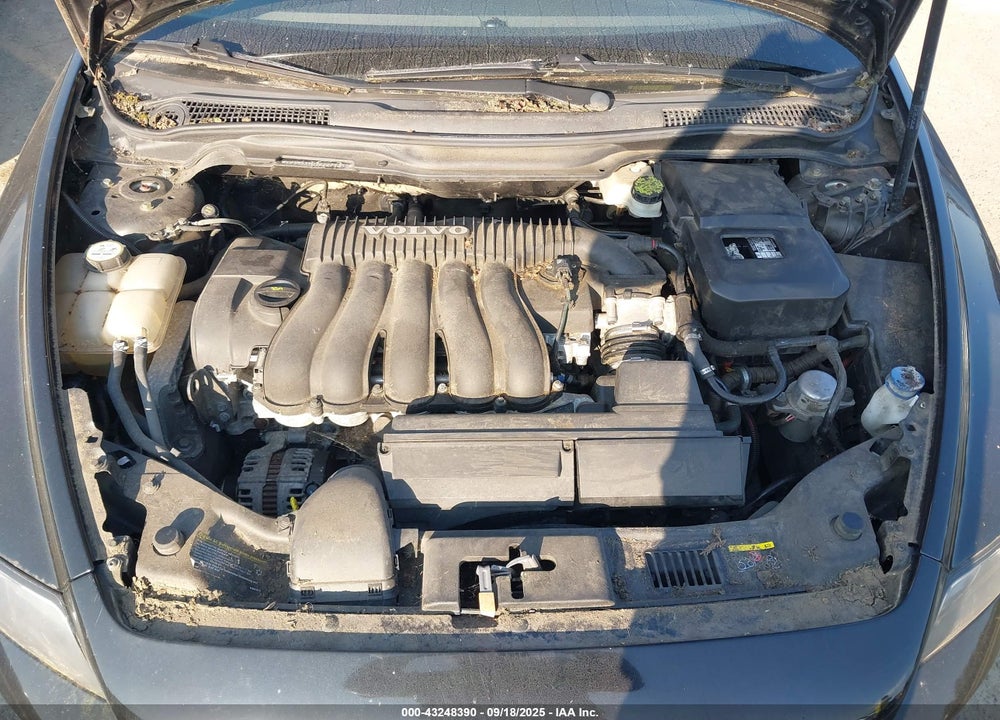 2007 VOLVO S40 VIN: YV1MS390572271211