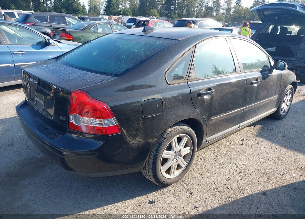 2007 VOLVO S40 VIN: YV1MS390572271211